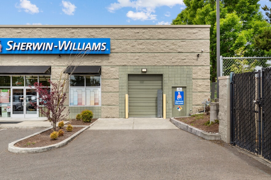 More Photos Of 5211 100th St SW, Lakewood Freestanding For Sale