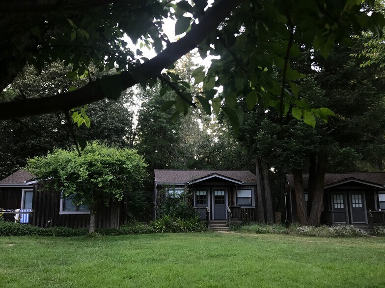 More Photos Of 18501 Van Zandt Resort Rd, Philo Lodge Meeting Hall For Sale