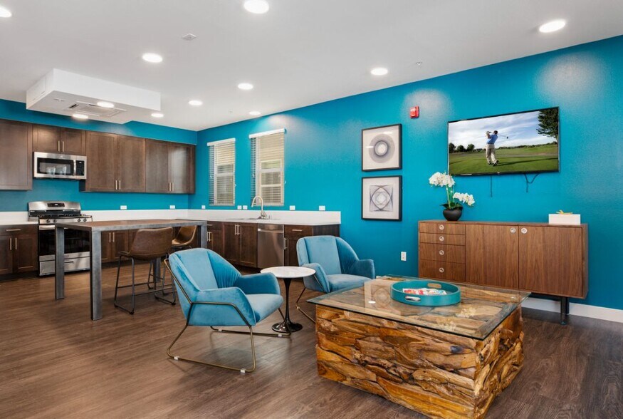 More Photos Of 11114 Darling Rd, Ventura Apartments For Lease