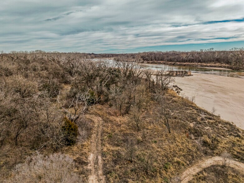 More Photos Of 79+/- Acres on 272nd Rd. Rd @ 41st Rd, Arkansas City Land For Sale