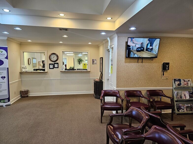 More Photos Of 505 Mount Pleasant Rd, Thomson Healthcare For Lease