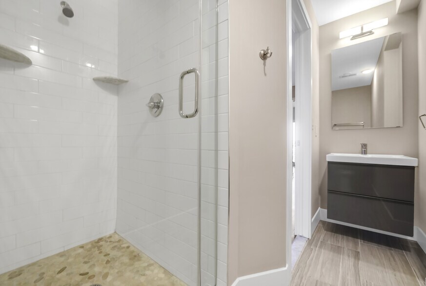 More Photos Of 1250 N 25th St, Philadelphia Apartments For Sale