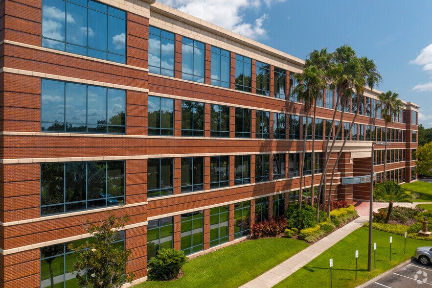 More Photos Of 10210 Highland Manor Dr, Tampa Office For Lease