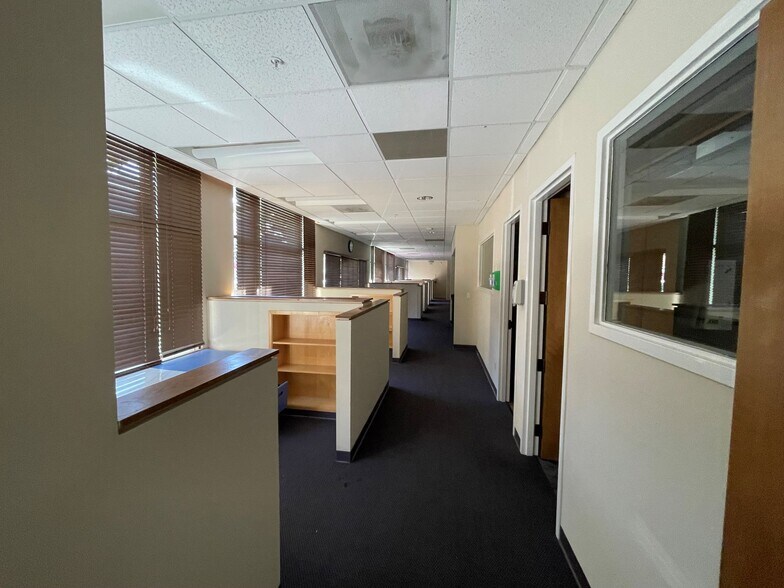 More Photos Of 901 Clay St, Oakland General Retail For Sale
