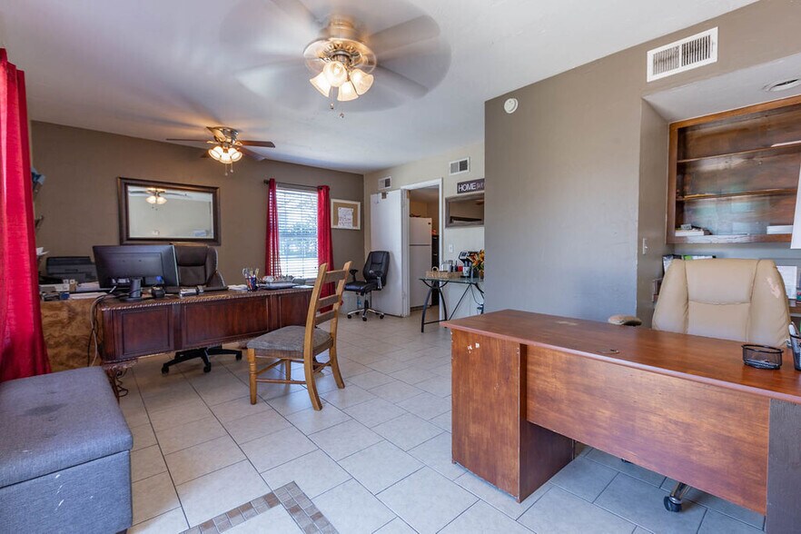 More Photos Of 7404 Lyrewood Ln, Oklahoma City Apartments For Sale