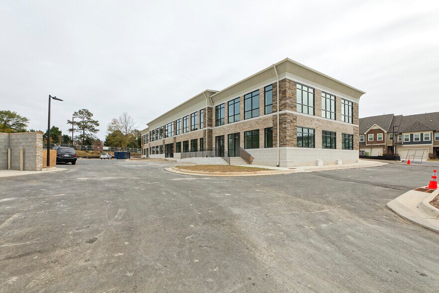 More Photos Of 500 Wayland Grove Ln, Apex Office For Sale