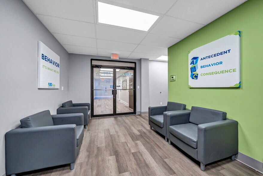 More Photos Of 1022 Calhoun St, Columbia Medical For Sale