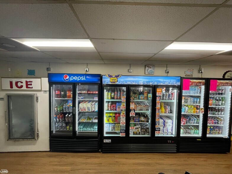 More Photos Of 20835 Nanticoke Rd, Bivalve Convenience Store For Sale