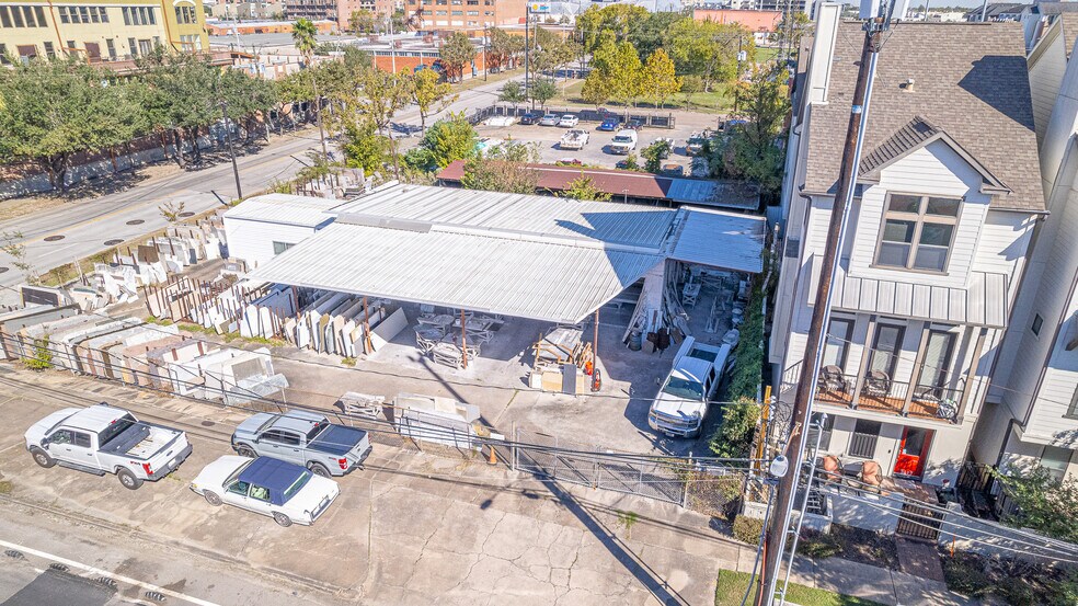 More Photos Of 2401 Polk St, Houston Land For Sale