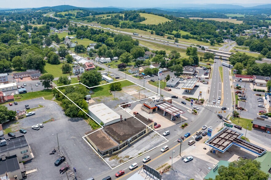 More Photos Of 129 W Old Cross Rd, New Market General Retail For Sale