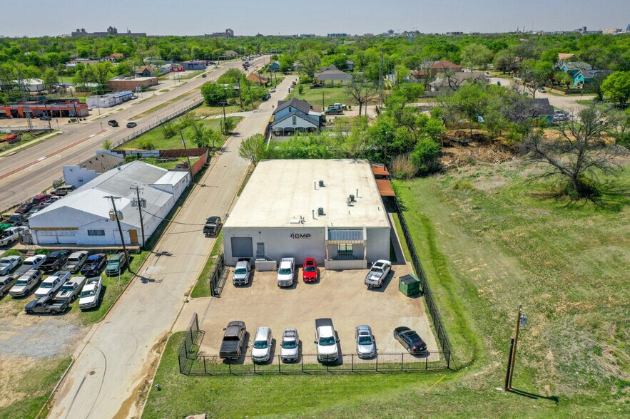 More Photos Of 1150 Martin Luther King Fwy, Fort Worth Warehouse For Lease