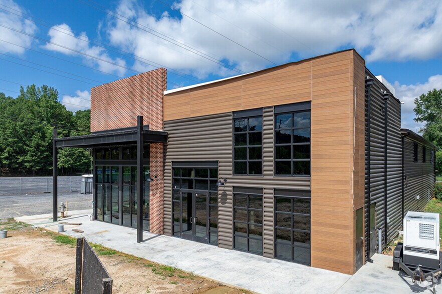 More Photos Of 5900 Reynolds Rd, Morrow Loft Creative Space For Lease