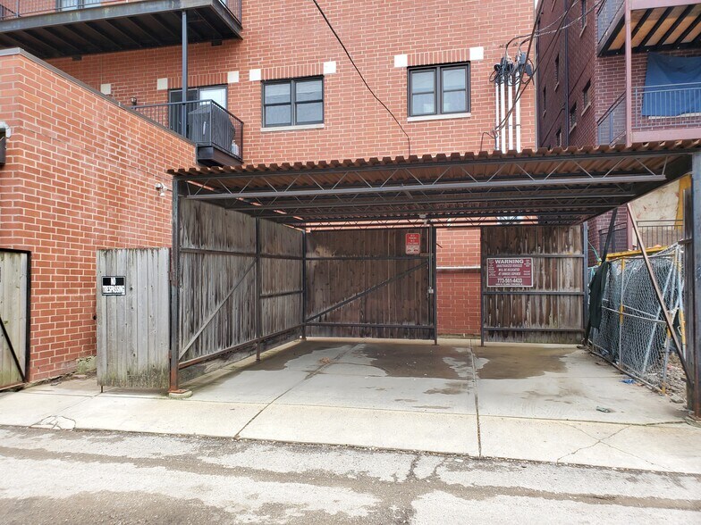 More Photos Of 2218-2222 W Belmont Ave, Chicago Storefront For Sale