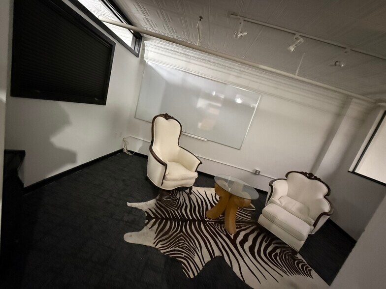 More Photos Of 1209-1227 N Franklin St, Tampa Apartments For Lease