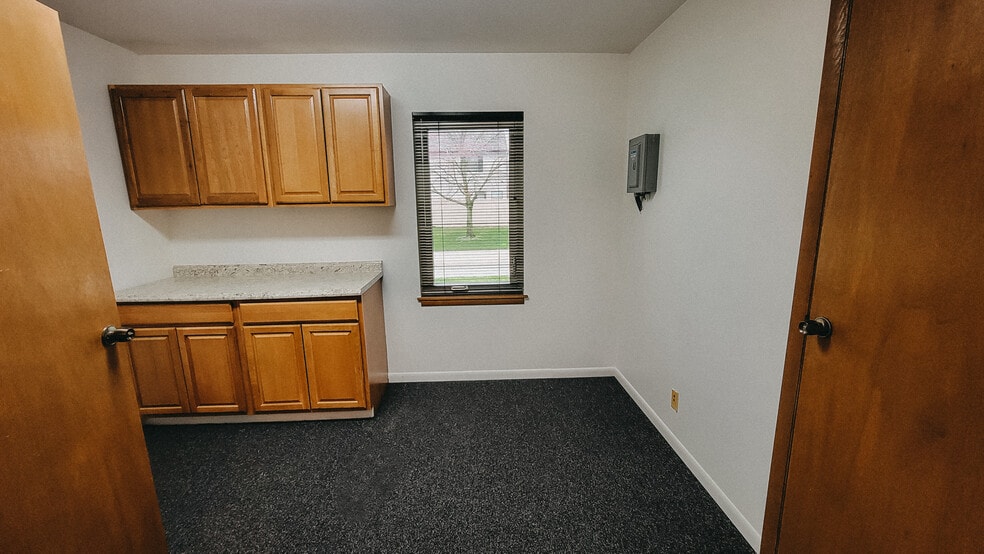More Photos Of 5945 Sawmill Rd, Dublin Medical For Lease