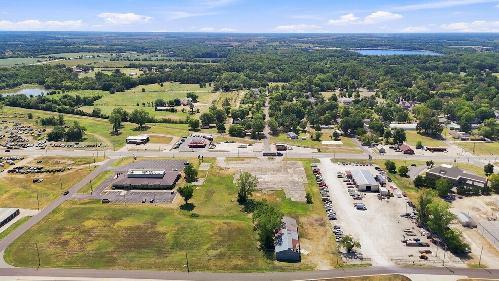 More Photos Of 1406 East St, Iola Land For Sale