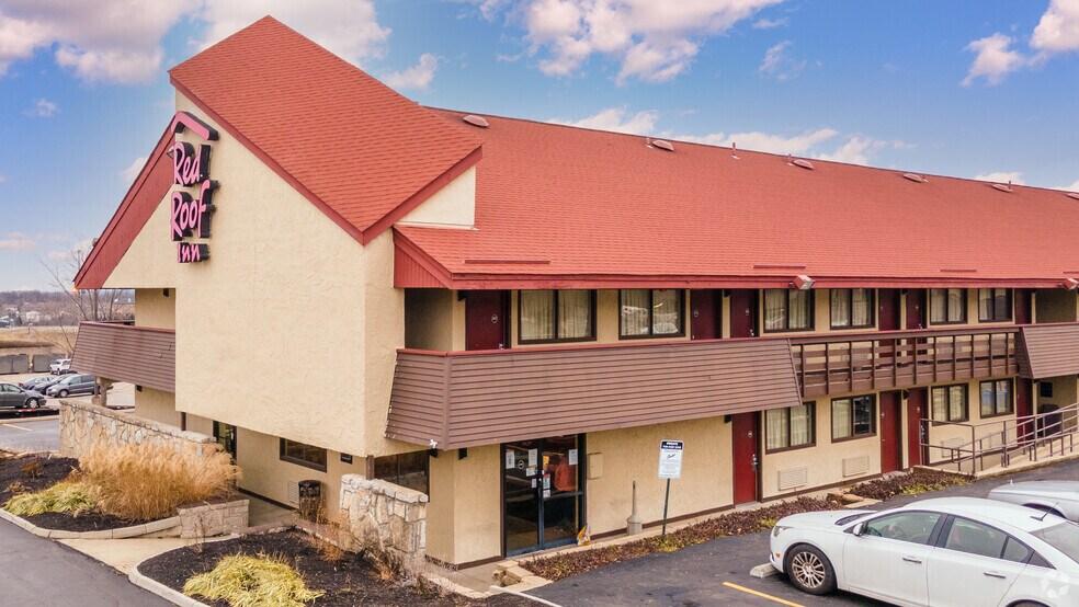 More Photos Of 222 Byers Rd, Miamisburg Hotel For Sale