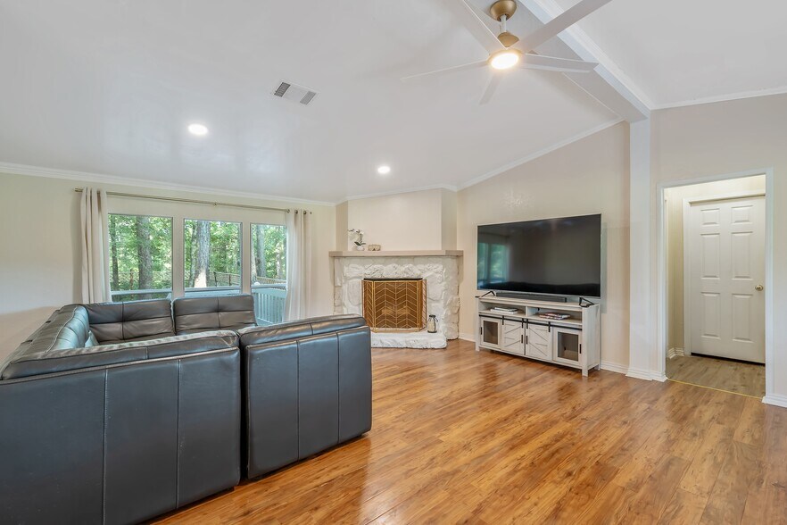 More Photos Of 980 County Road 1705, Jacksonville Lodge Meeting Hall For Sale