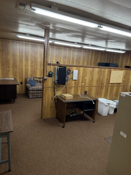 More Photos Of 11225 Finch ave, Middlesex Warehouse For Sale