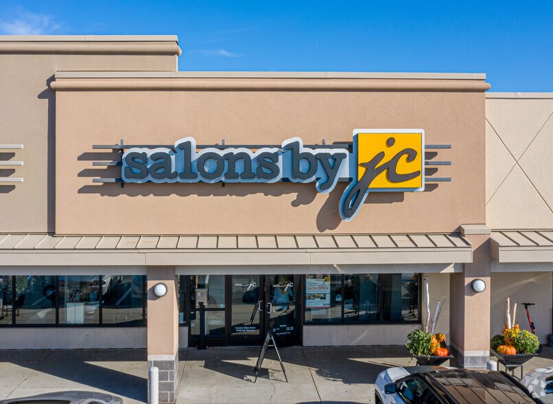 More Photos Of 2900-2940 W 66th St, Richfield Unknown For Lease