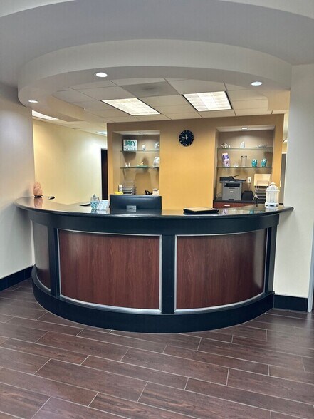 More Photos Of 4902 Irvine Center Dr, Irvine Medical For Lease