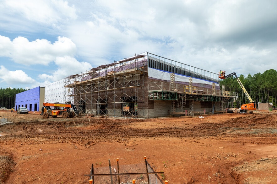 More Photos Of 35 Cascade Ct, Youngsville Light Manufacturing For Lease