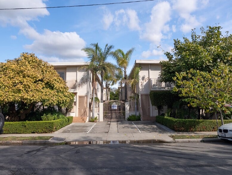 Primary Photo Of 3742-3750 S Bentley Ave, Los Angeles Apartments For Sale