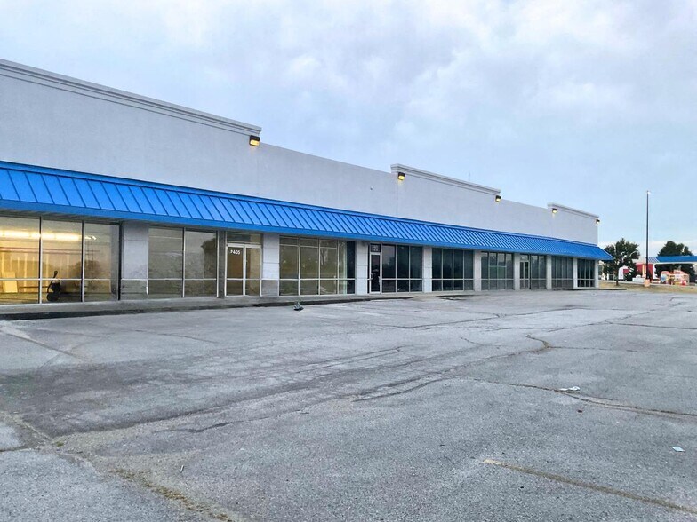 More Photos Of 2405 W 7th St, Joplin Storefront Retail Office For Lease