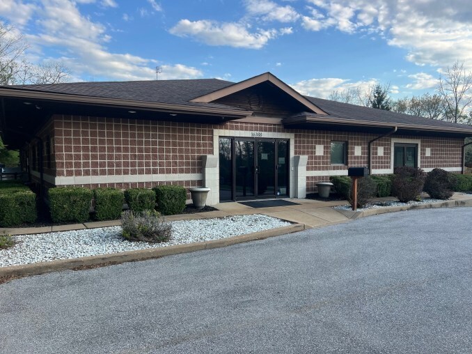 More Photos Of 16388 Westwoods Business Park, Ellisville Warehouse For Sale