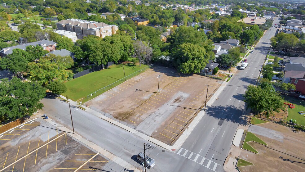 More Photos Of 4300 Worth St, Dallas Land For Sale
