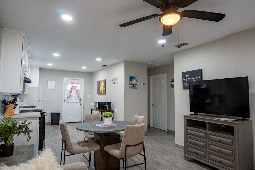 More Photos Of 2513 Beaumont Ave, McAllen Apartments For Sale
