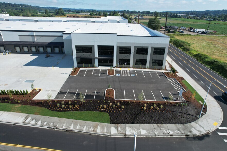 More Photos Of 6620 S 287th St, Auburn Warehouse For Lease