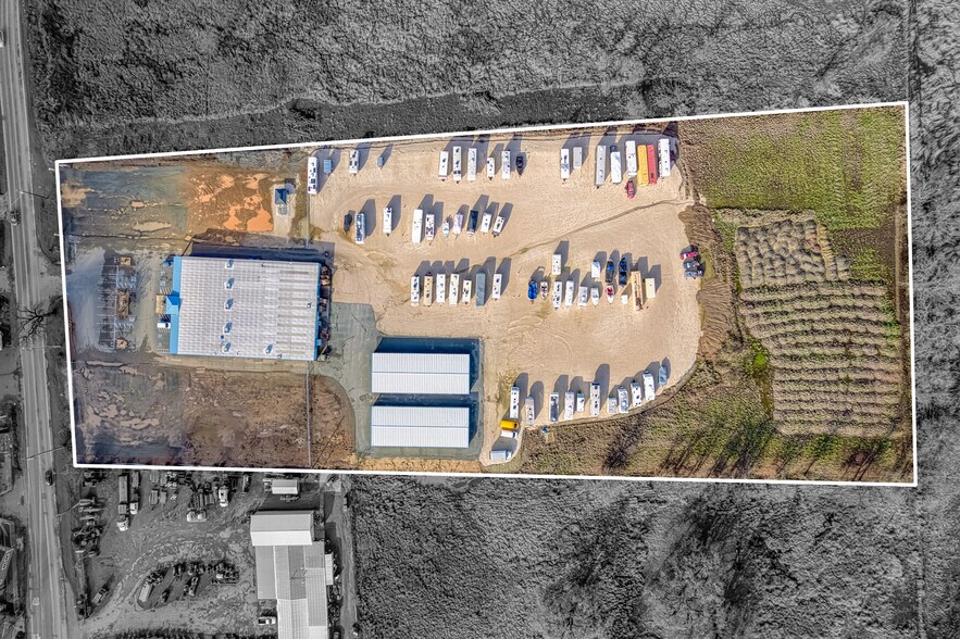 More Photos Of 2570 S Main St, Lakeport Self Storage For Sale