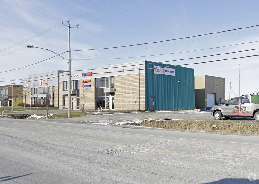 Primary Photo Of , St-Mathieu-de-Beloeil Industrial For Sale