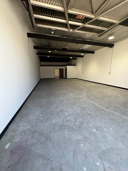 More Photos Of 768-784 Newton Way, Costa Mesa Light Manufacturing For Lease