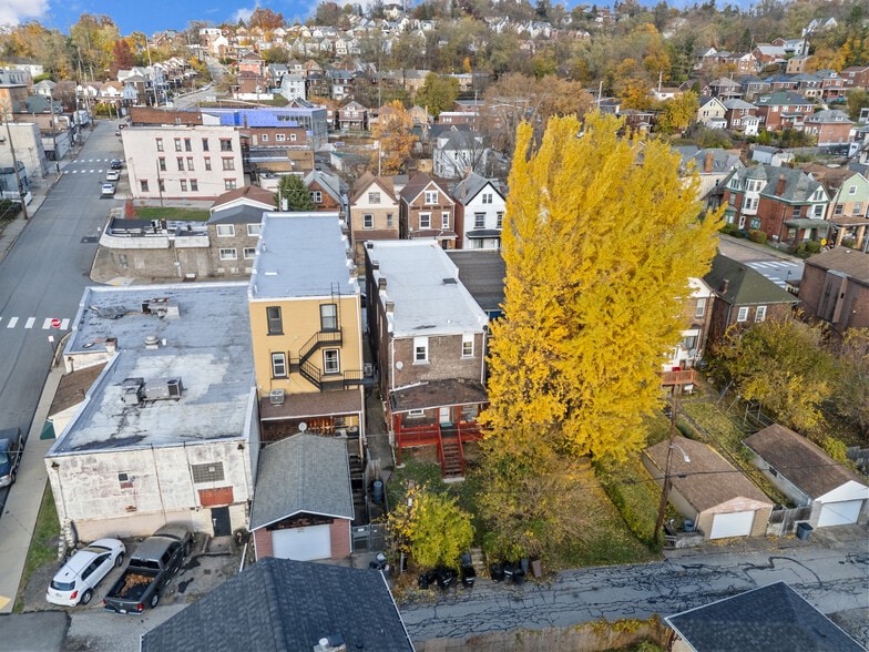 More Photos Of 2208 Woodstock Ave, Pittsburgh Specialty For Sale