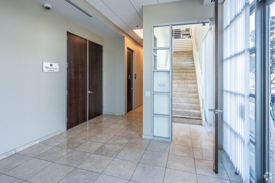 More Photos Of 9200 Irvine Center Dr, Irvine Office For Lease