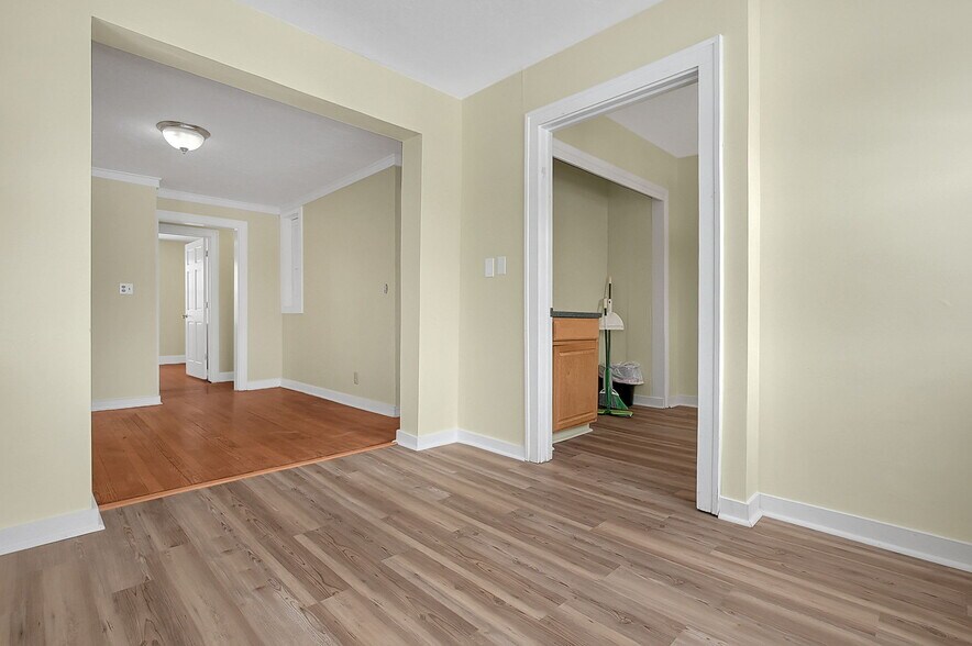 More Photos Of 1805 Columbus Rd, Granville Daycare Center For Sale
