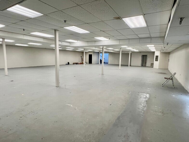 More Photos Of 9806-9838 W 60th Ave, Arvada Storefront For Lease