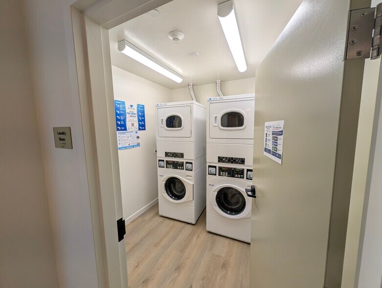 More Photos Of 1156 W Florence Ave, Los Angeles Apartments For Sale