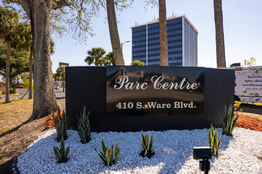 More Photos Of 410 S Ware Blvd, Tampa Loft Creative Space For Sale