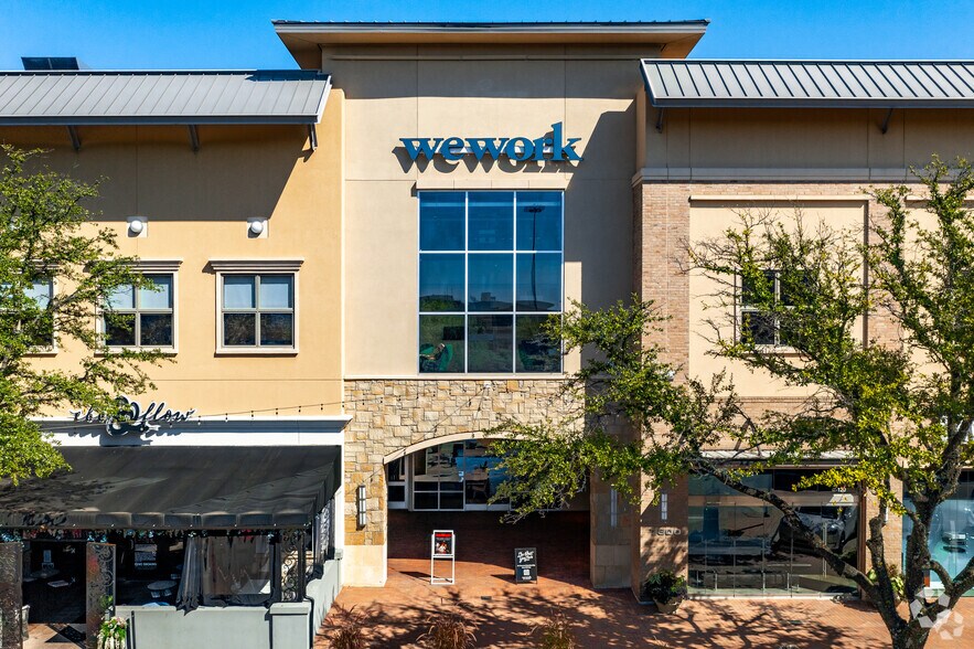 More Photos Of 7401 Lone Star Dr, Plano Unknown For Lease