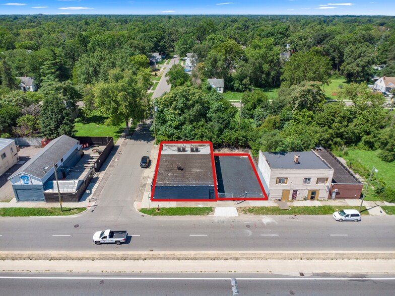 More Photos Of 8411 Southfield Fwy, Detroit Auto Dealership For Sale