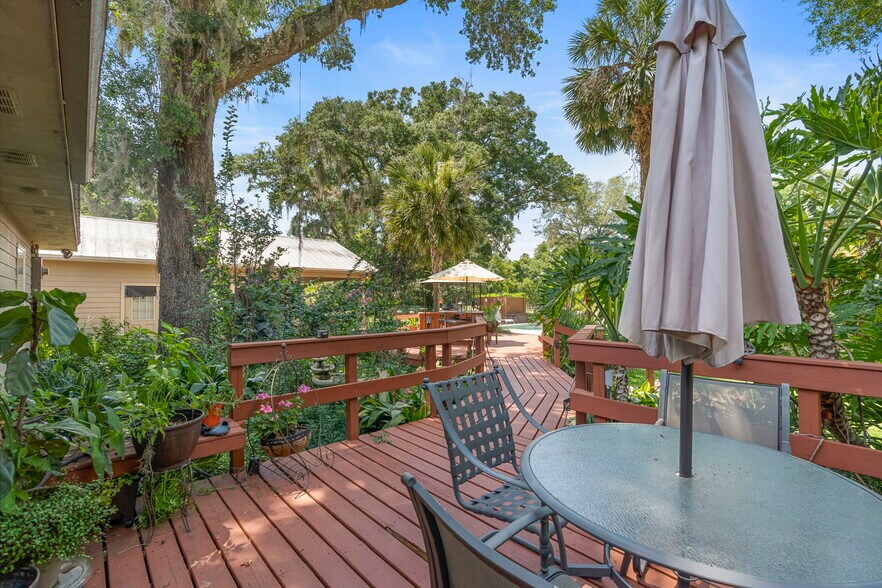 More Photos Of 1056 Reynolds Rd, De Leon Springs Specialty For Sale