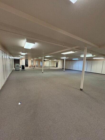 More Photos Of 363 Aultman St, Ely General Retail For Sale