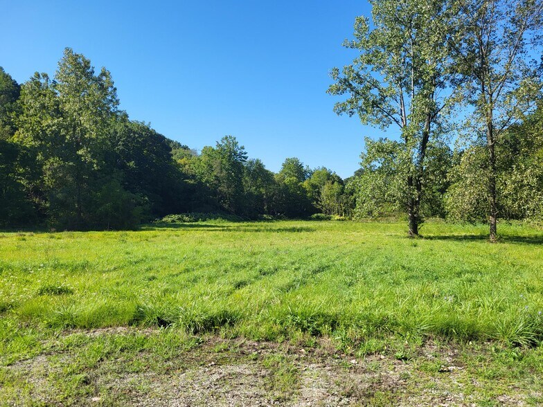 More Photos Of 3400 Leechburg Rd, Pittsburgh Auto Repair For Sale