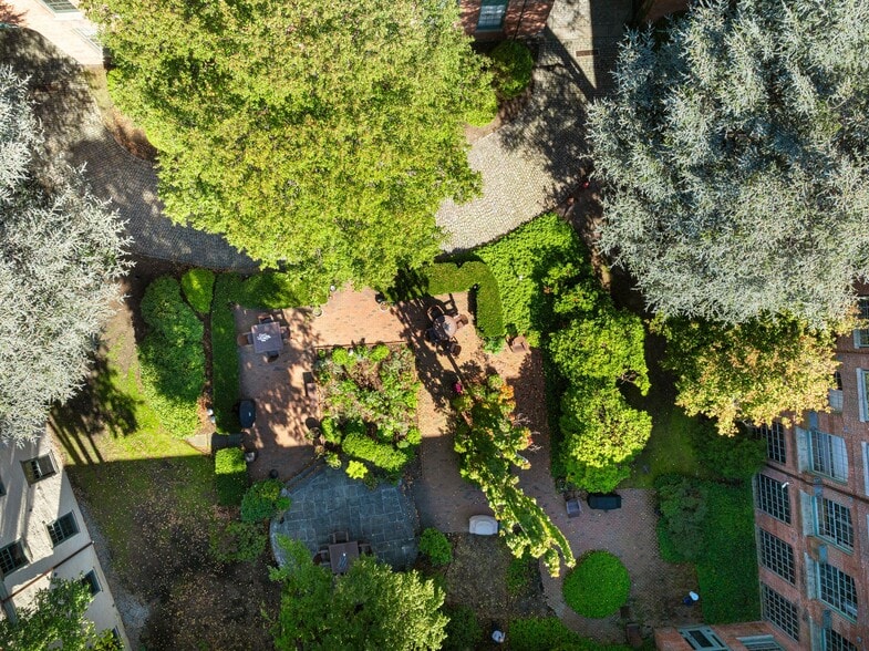 More Photos Of 520 S Water St, Providence Office Residential For Sale