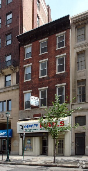 Primary Photo Of 1937 Chestnut St, Philadelphia Storefront For Lease