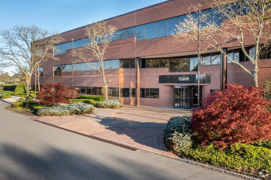 More Photos Of 2045 Lincoln Hwy, Edison Office For Lease