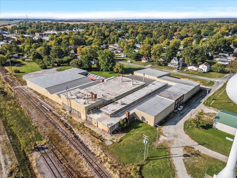 More Photos Of 115 E Mound St, Girard Industrial For Sale